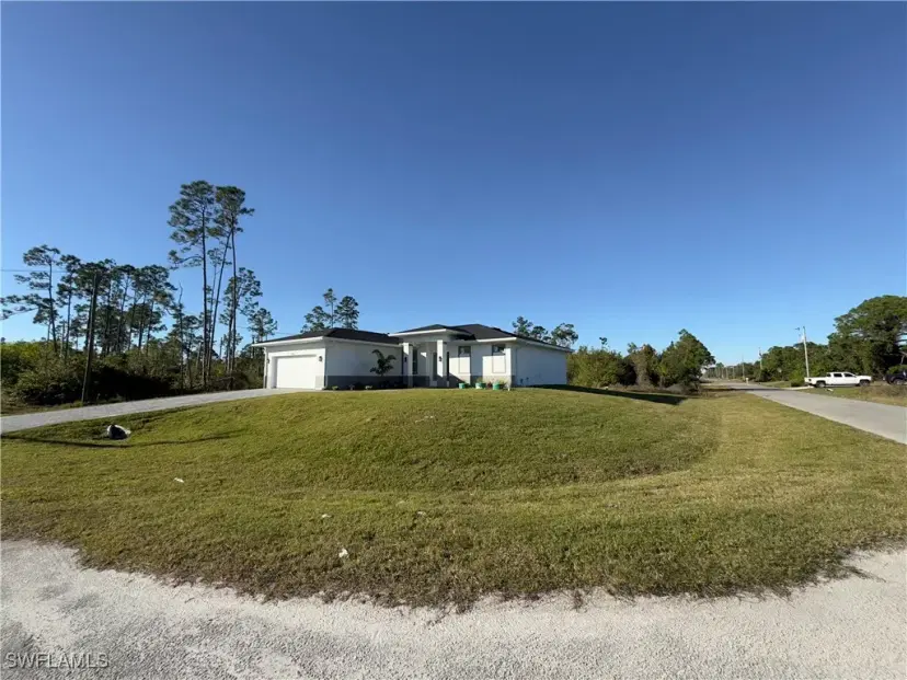 Picture of 1255 Edna St E, Lehigh Acres FL 33974