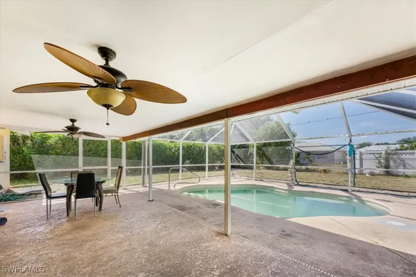 Picture of 915 SE 20Th St, Cape Coral FL 33990