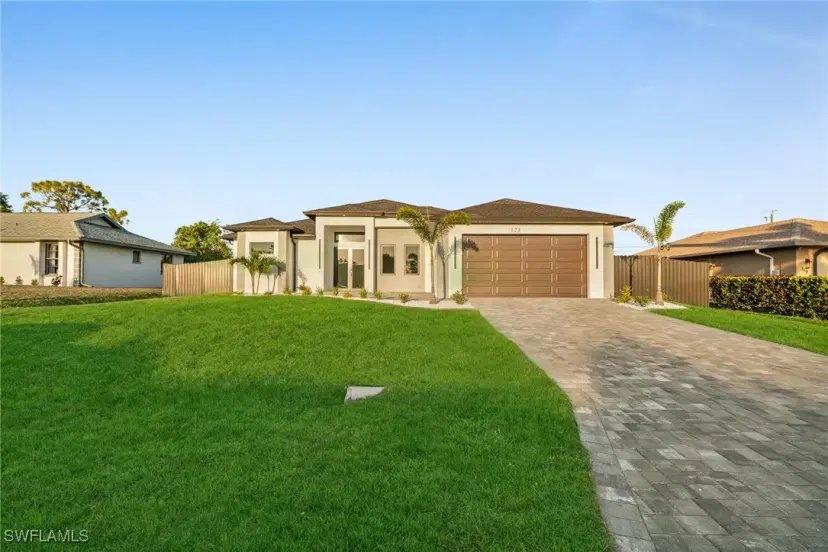 Picture of 123 NE 9Th Ave, Cape Coral FL 33909