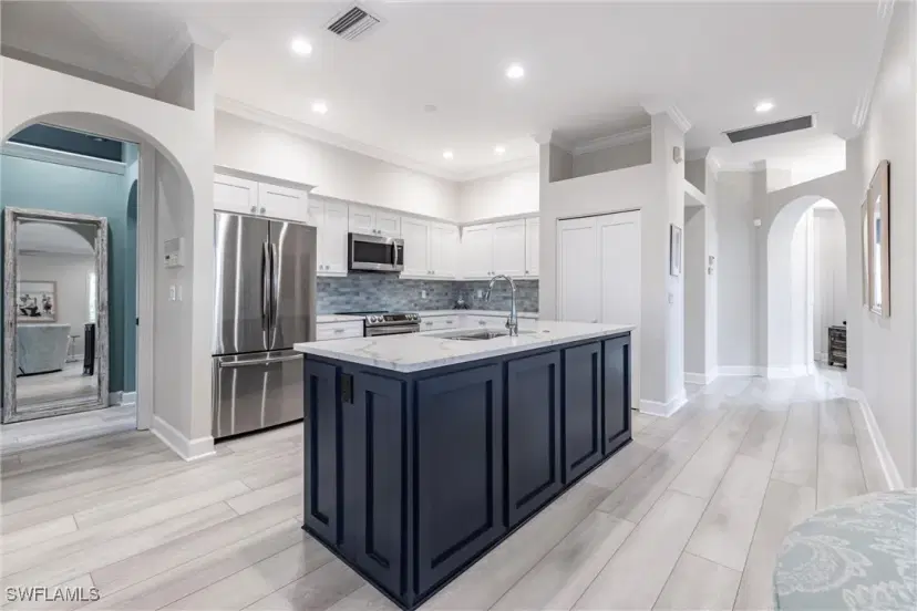 Picture of 14577 Juniper Point Ln, Naples FL 34110