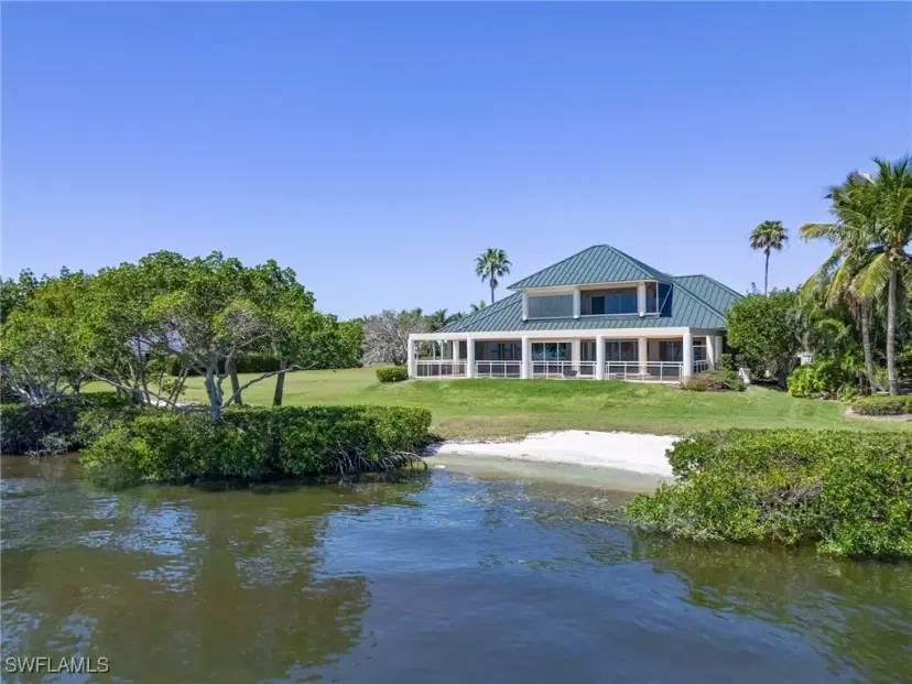 Picture of 12540 Panasoffkee Dr, North Fort Myers FL 33903