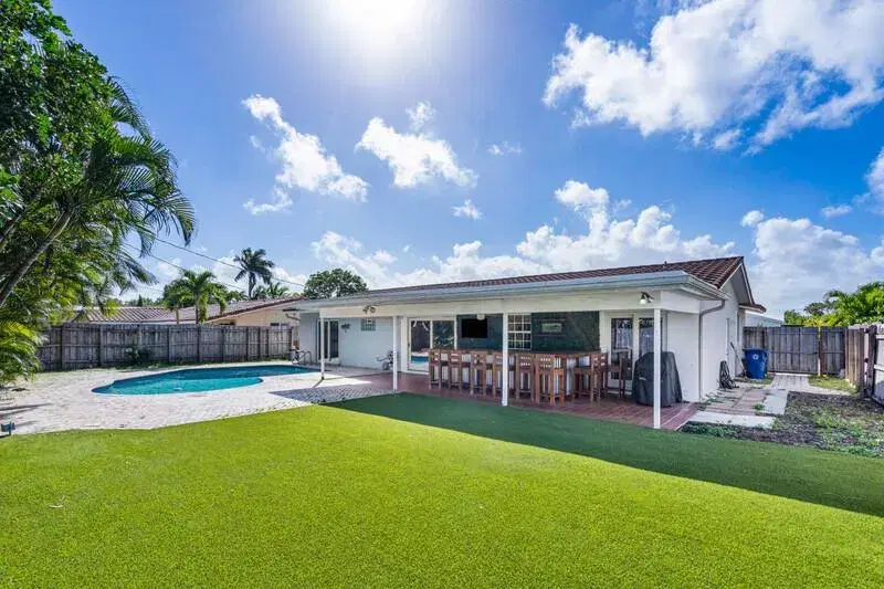 Picture of 5730 NE 19Th Terrace, Fort Lauderdale FL 33308