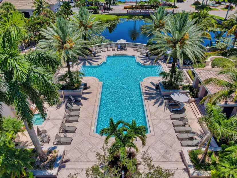 Picture of 2915 Tuscany Court 102, Palm Beach Gardens FL 33410
