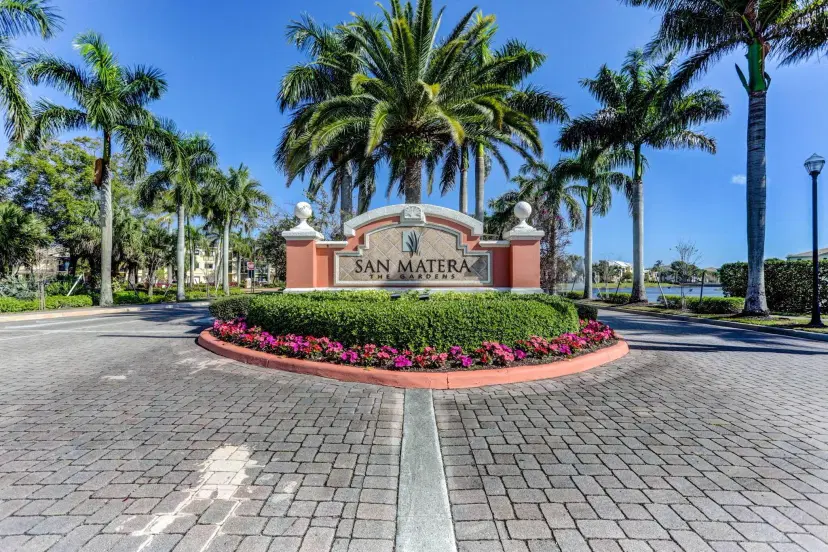 Picture of 2915 Tuscany Court 102, Palm Beach Gardens FL 33410