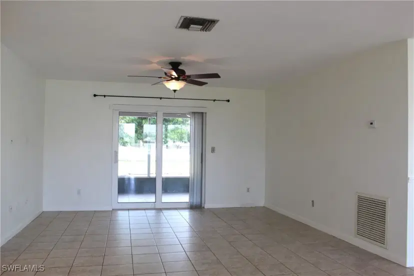 Picture of 1444 SE 21St St, Cape Coral FL 33990