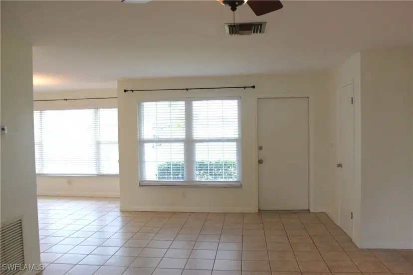 Picture of 1444 SE 21St St, Cape Coral FL 33990