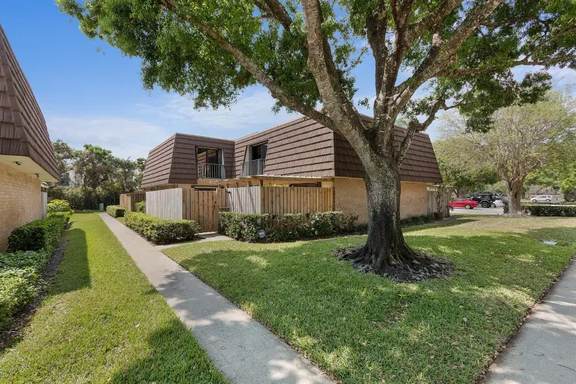 Picture of 2218 22Nd Lane, Palm Beach Gardens FL 33418