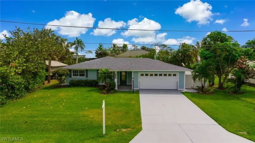 Picture of 27296 Buccaneer Dr, Bonita Springs FL 34135