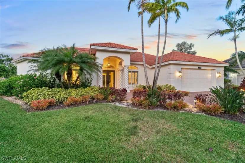 Picture of 4785 Kittiwake Ct, Naples FL 34119