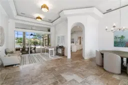 Picture of 4785 Kittiwake Ct, Naples, FL 34119