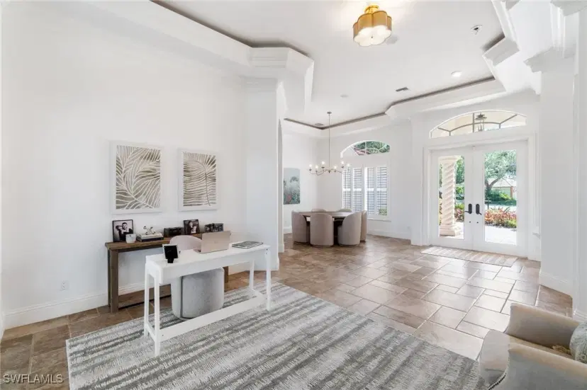 Picture of 4785 Kittiwake Ct, Naples FL 34119