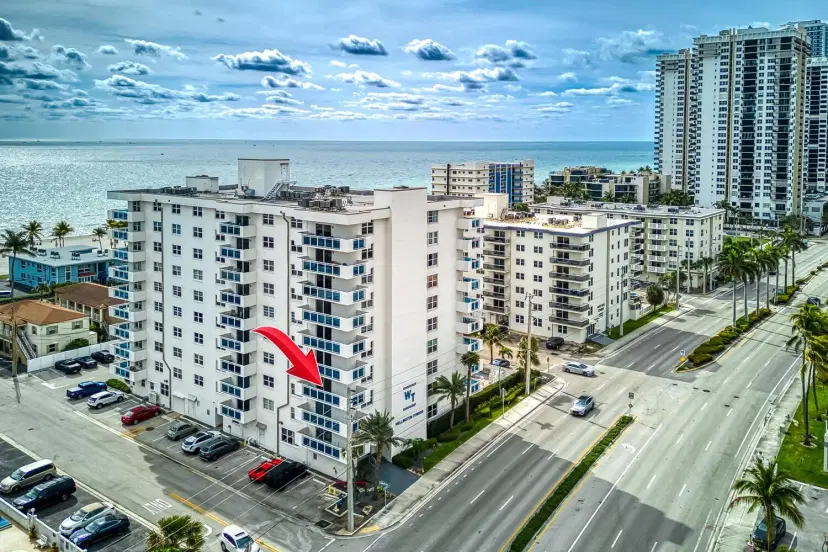 Picture of 1701 S Ocean Drive 401, Hollywood FL 33019
