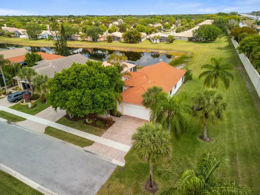 Picture of 8047 Brindisi Lane, Boynton Beach FL 33472