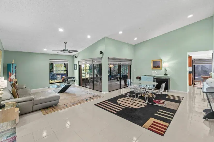 Picture of 5791 Lakeview Mews Place, Boynton Beach FL 33437