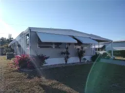 Picture of 210 Cobblestone Ln, North Fort Myers, FL 33917