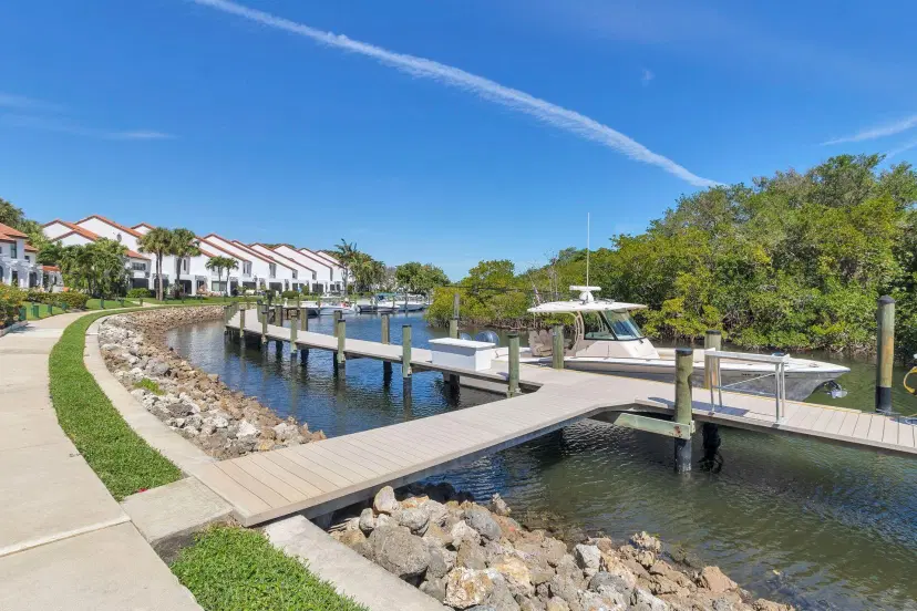 Picture of 2280 Treasure Isle Drive A84 Dock 61, Palm Beach Gardens FL 33410