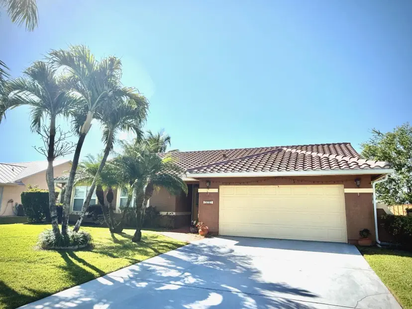Picture of 434 SE Doat Street, Port St Lucie FL 34983