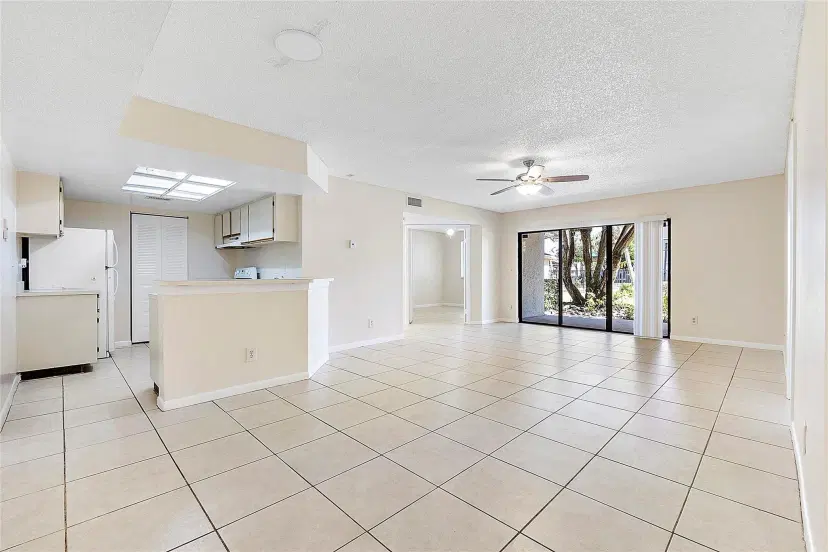 Picture of 9188 W Atlantic Blvd 1513, Coral Springs FL 33071