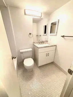 Picture of 184 Suffolk E 184, Boca Raton, FL 33434