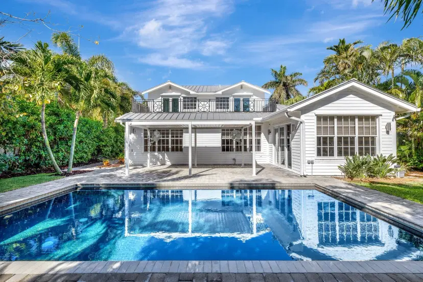 Picture of 618 S Atlantic Drive, Lantana FL 33462