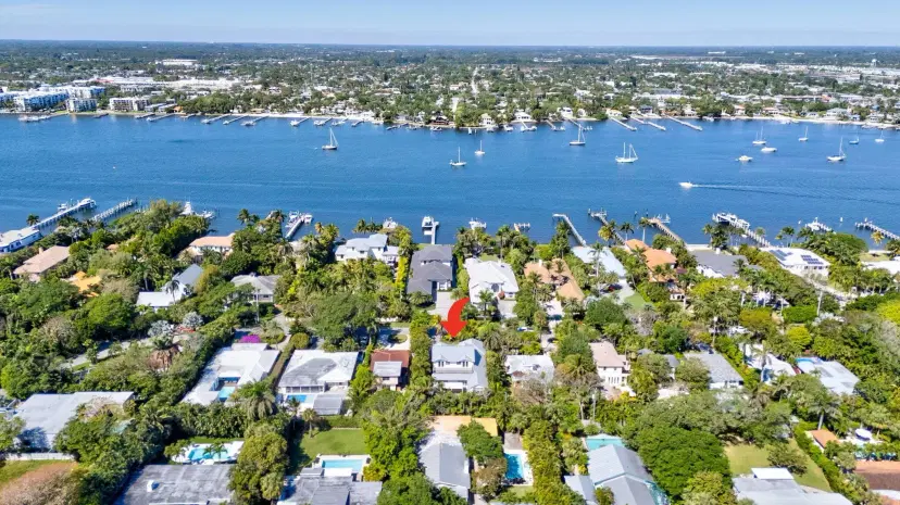 Picture of 618 S Atlantic Drive, Lantana FL 33462