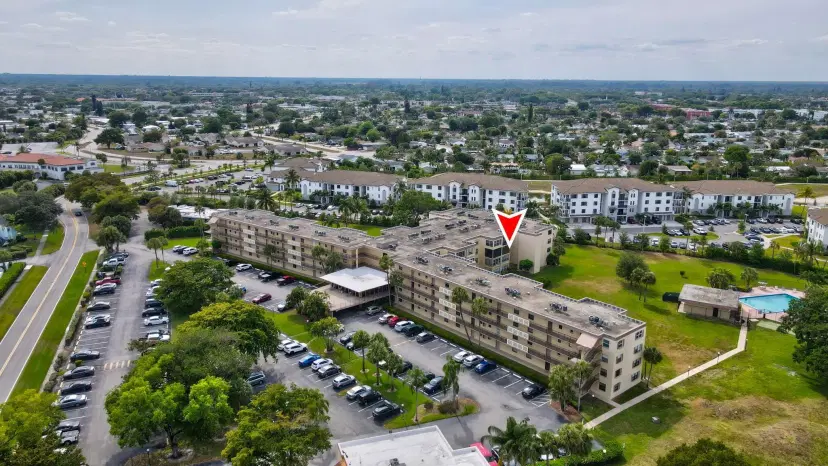 Picture of 9355 SW 8Th Street 320, Boca Raton FL 33428