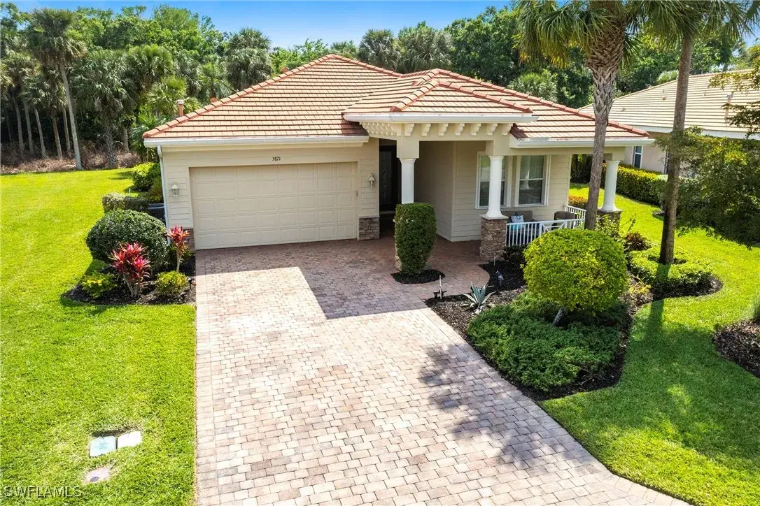 Picture of 3871 Otter Bend Cir, Fort Myers, FL 33905