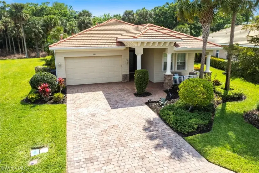 Picture of 3871 Otter Bend Cir, Fort Myers FL 33905