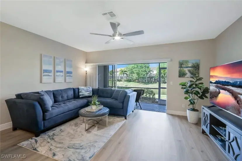 Picture of 1330 Weeping Willow Ct, Cape Coral FL 33909