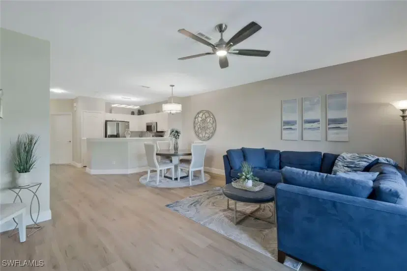 Picture of 1330 Weeping Willow Ct, Cape Coral FL 33909