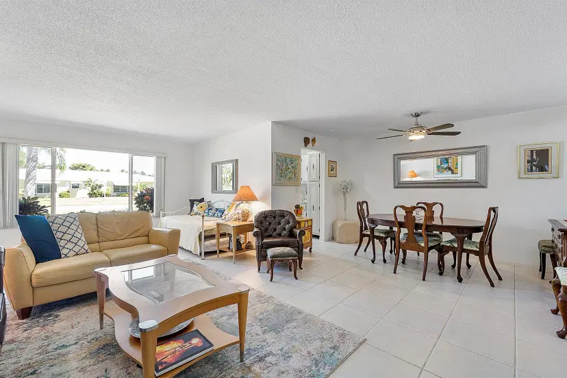 Picture of 232 High Point Ct W C, Delray Beach FL 33445