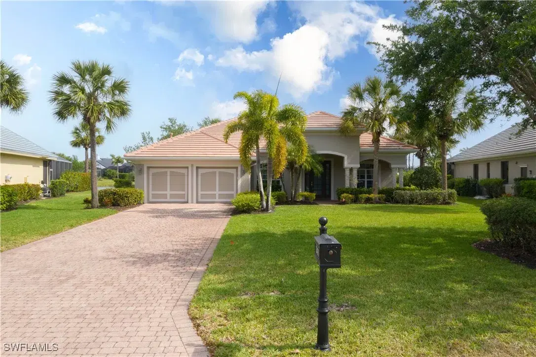 Picture of 13431 Sabal Point Dr, Fort Myers, FL 33905