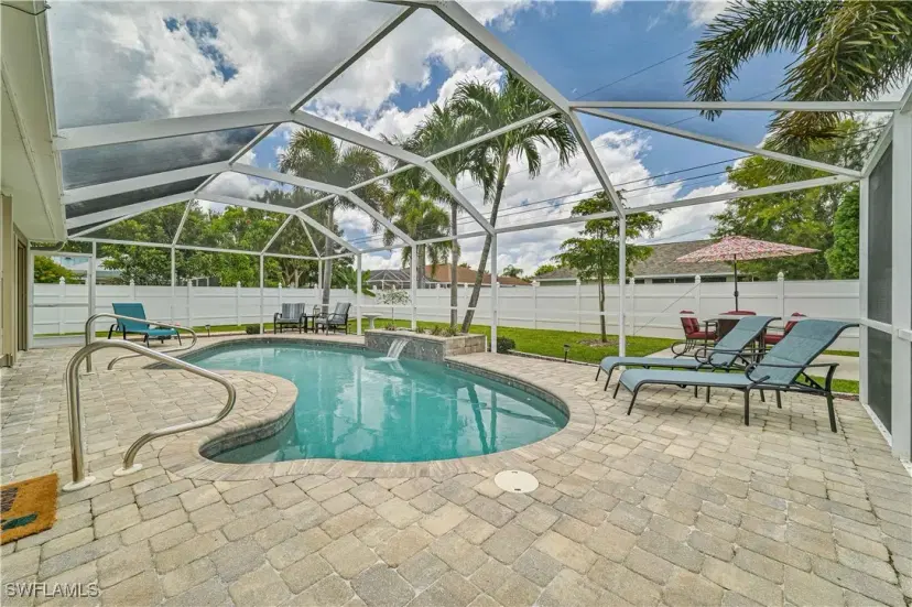 Picture of 316 SE 19Th Ln, Cape Coral FL 33990