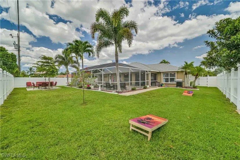 Picture of 316 SE 19Th Ln, Cape Coral FL 33990