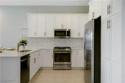 Picture of 11543 Jacaranda Dr, Naples, FL 34120