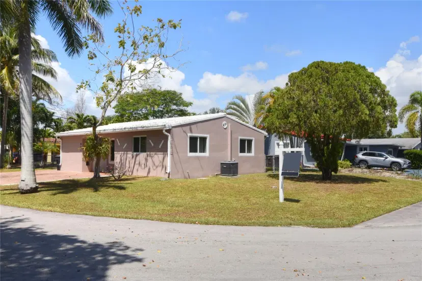 Picture of 981 SW 32Nd St, Fort Lauderdale FL 33315