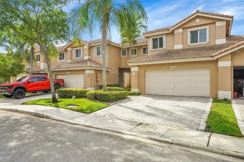 Picture of 15830 SW 12Th St, Pembroke Pines FL 33027