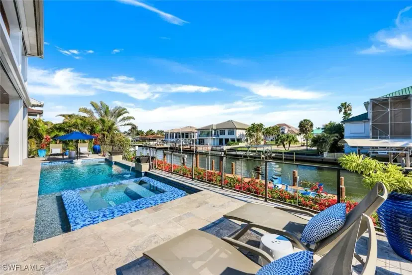 Picture of 342 Trade Winds Ave, Naples FL 34108