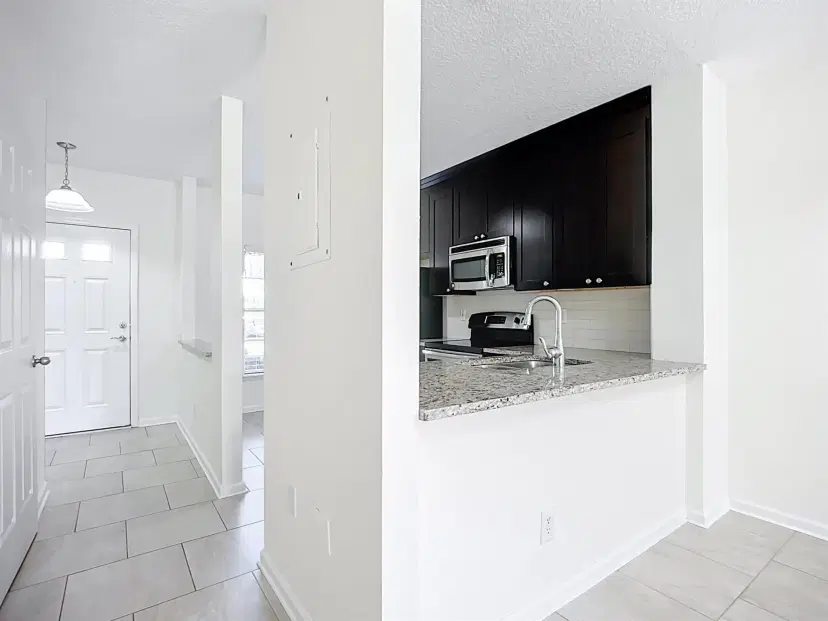 Picture of 12311 Kensington Lakes Drive 2806, Jacksonville FL 32246