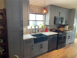 Picture of 8591 SW 22Nd Ct, Davie, FL 33324