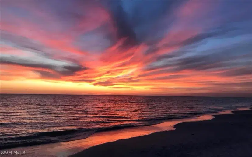 Picture of 3127 W Gulf Dr 106, Sanibel FL 33957