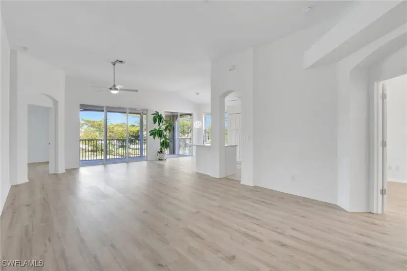 Picture of 22978 Lone Oak Dr, Estero FL 33928