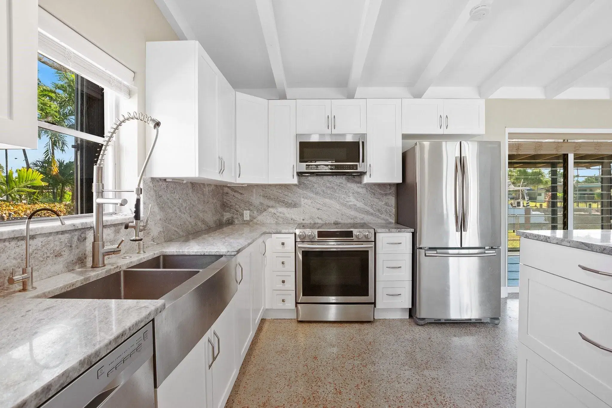 Picture of 2624 Okeechobee Ln, Fort Lauderdale, FL 33312