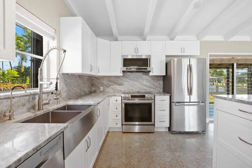 Picture of 2624 Okeechobee Ln, Fort Lauderdale FL 33312