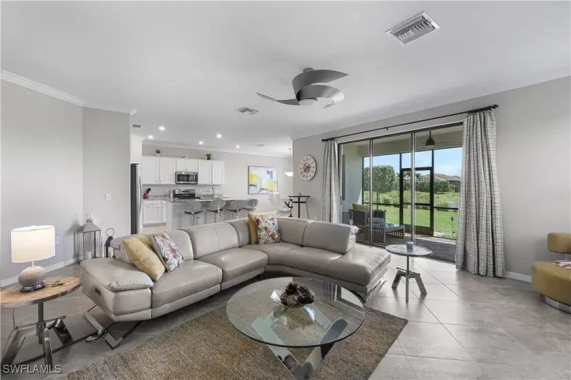 Picture of 1559 Marton Ct, Naples FL 34113