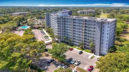Picture of 625 Oaks Dr 101, Pompano Beach, FL 33069