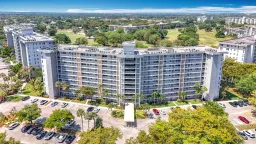 Picture of 625 Oaks Dr 101, Pompano Beach, FL 33069