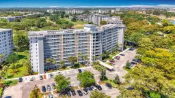 Picture of 625 Oaks Dr 101, Pompano Beach, FL 33069