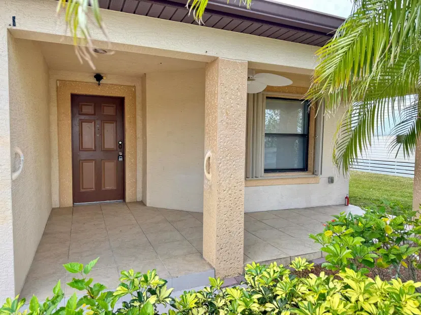 Picture of 8 Golf Drive, Port St Lucie FL 34952