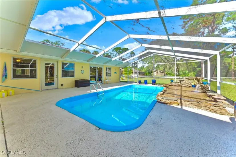 Picture of 612 James Ave, Lehigh Acres FL 33936